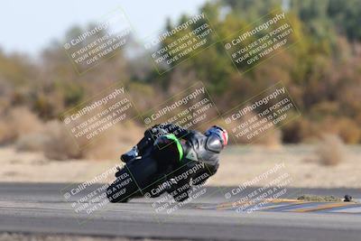 media/Dec-18-2022-SoCal Trackdays (Sun) [[8099a50955]]/Turn 7 Backside (1125am)/